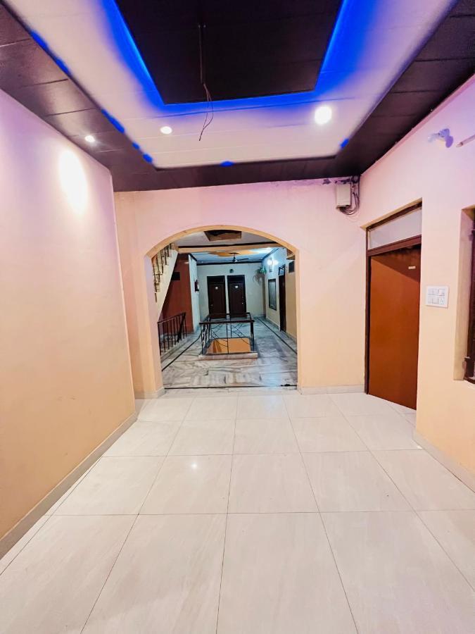 Hotel Rashmi Agra  Esterno foto