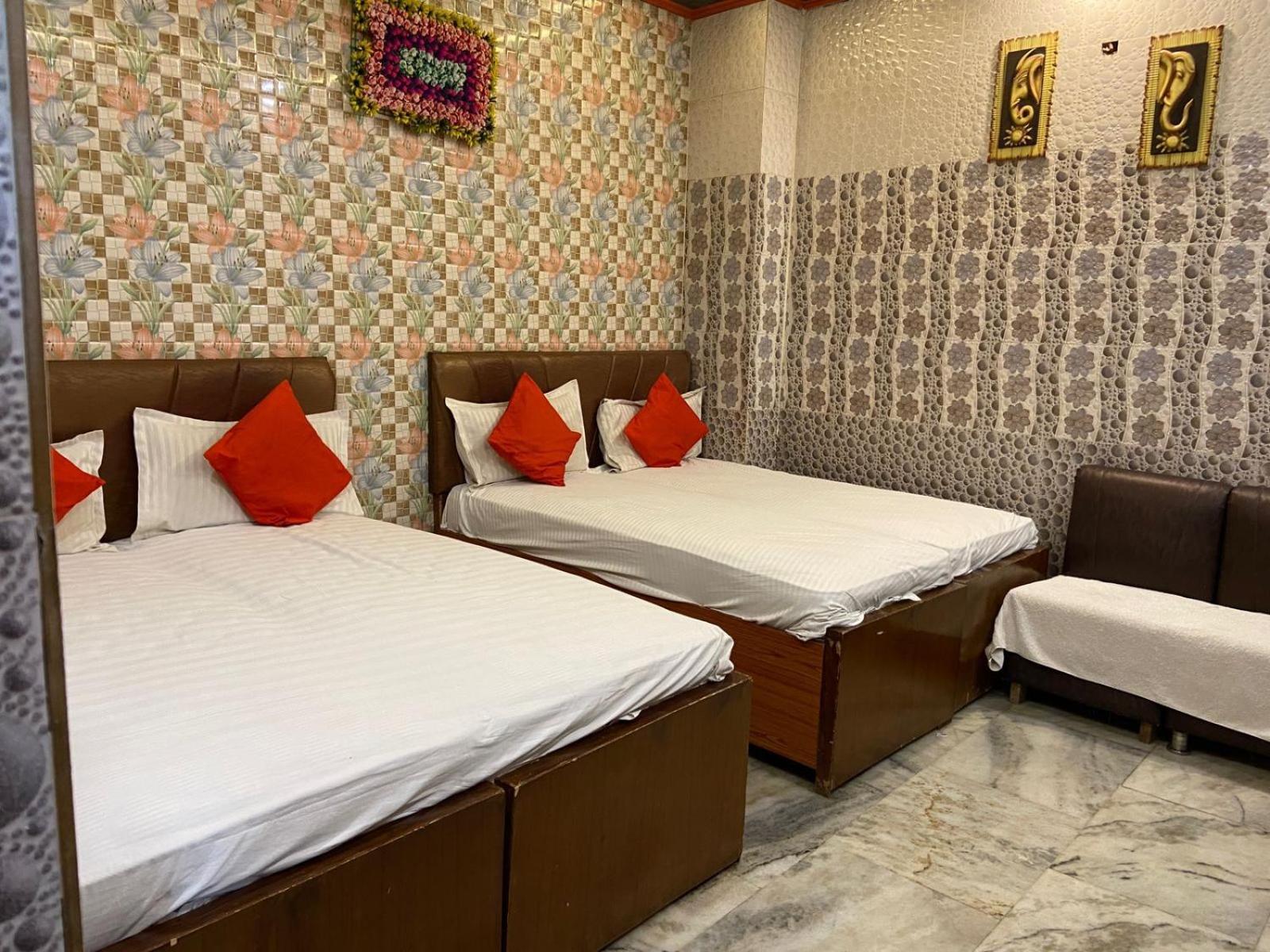 Hotel Rashmi Agra  Esterno foto