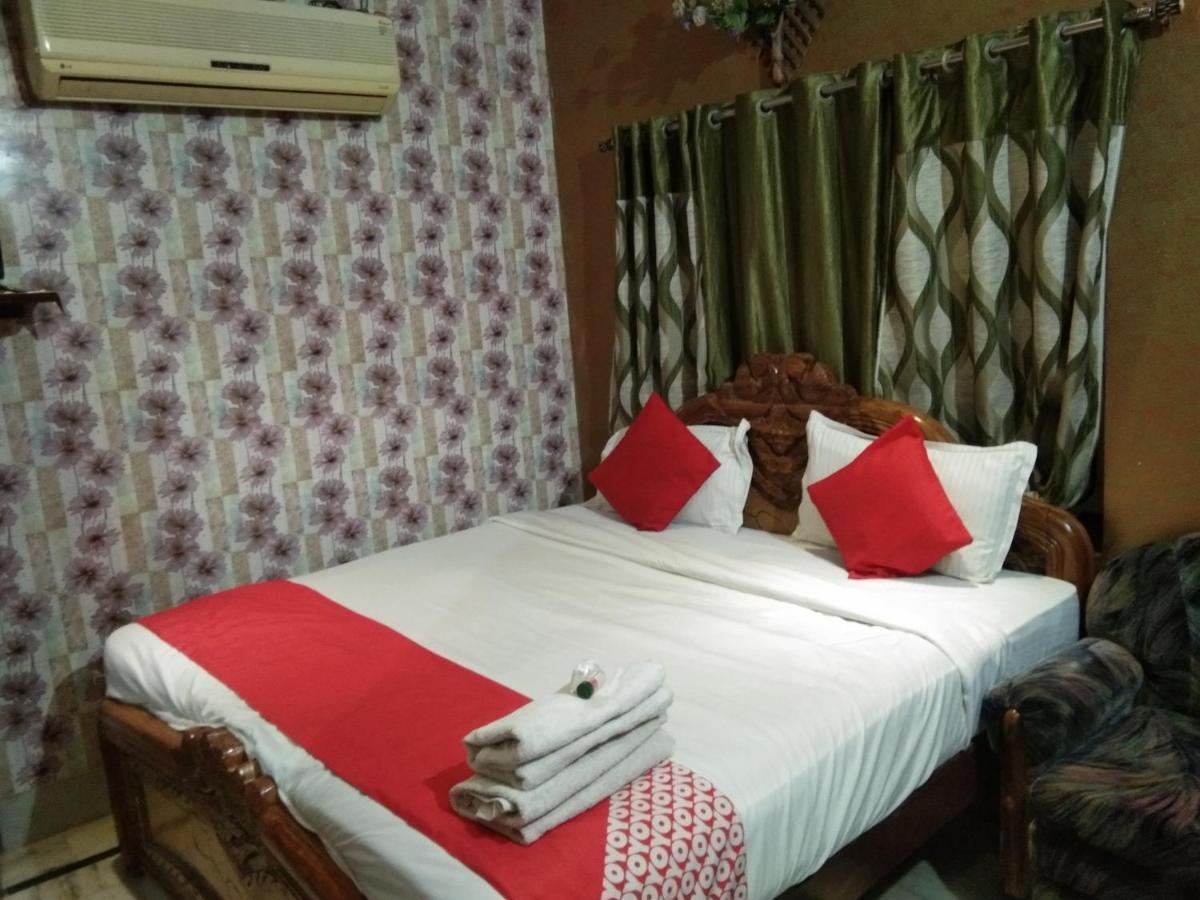Hotel Rashmi Agra  Esterno foto