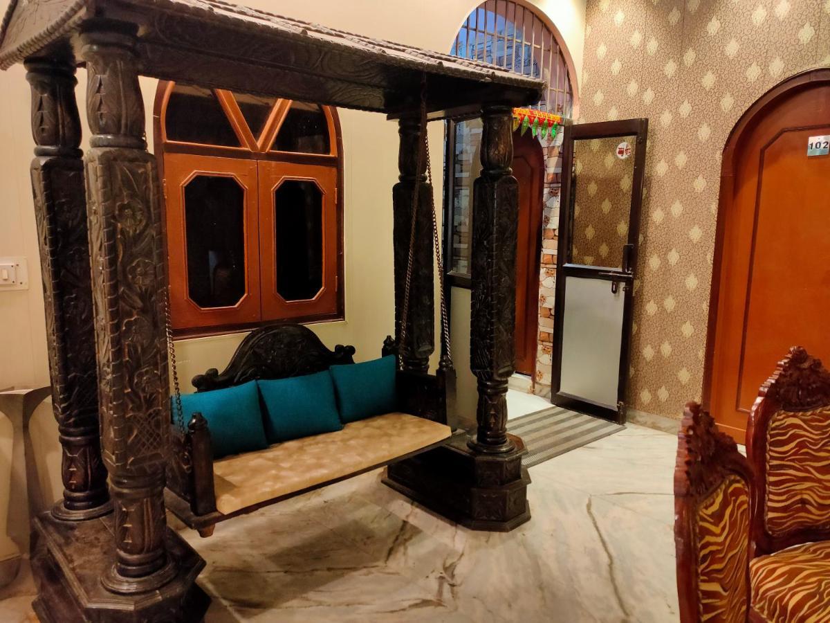 Hotel Rashmi Agra  Esterno foto